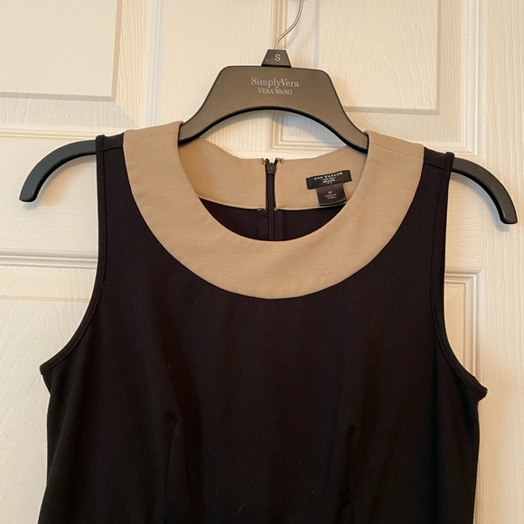 Dress - Picture 4 of 6